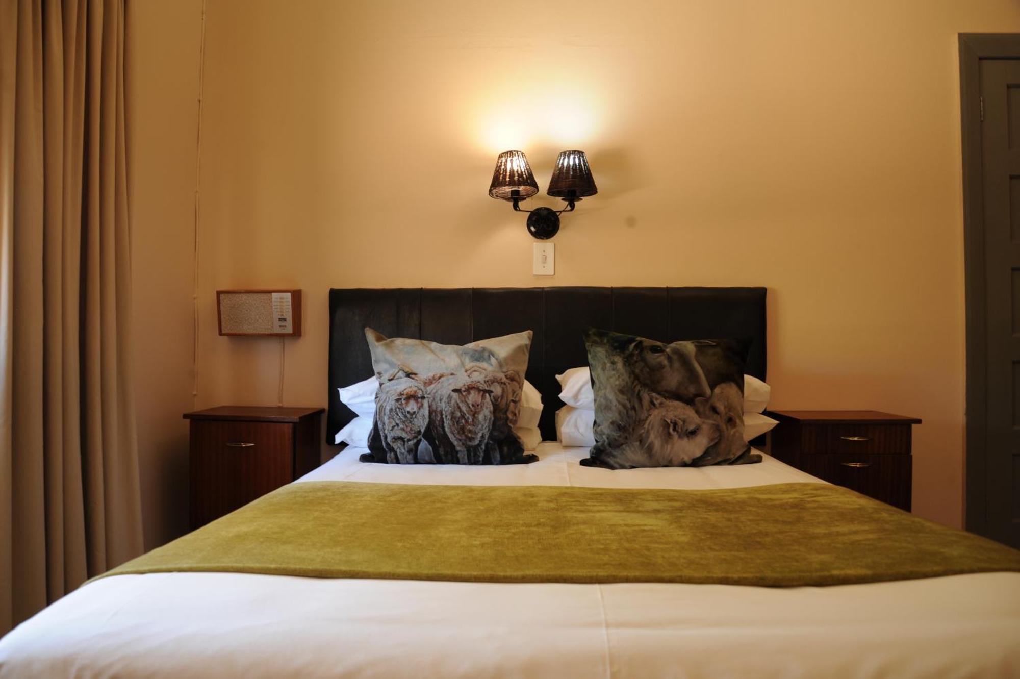 Melton Wold Guest Farm Villa Meltonwold Oda fotoğraf